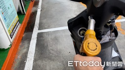 加油族等等！　油價下周估最多漲0.1元