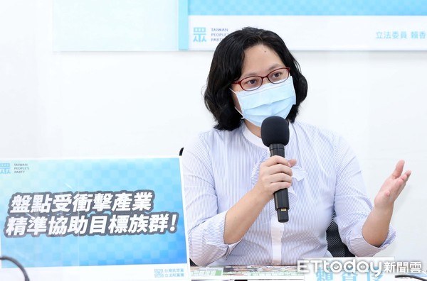 ▲▼立法院 民眾黨「紓困？振興？儘速釐清 受民意監督再推行」記者會 賴香伶 張其祿。（圖／記者屠惠剛攝）