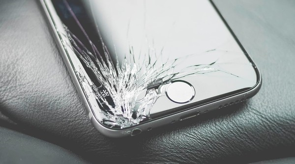 ▲未來iPhone可自動警告用戶螢幕損壞。（圖／取自appleinsider）