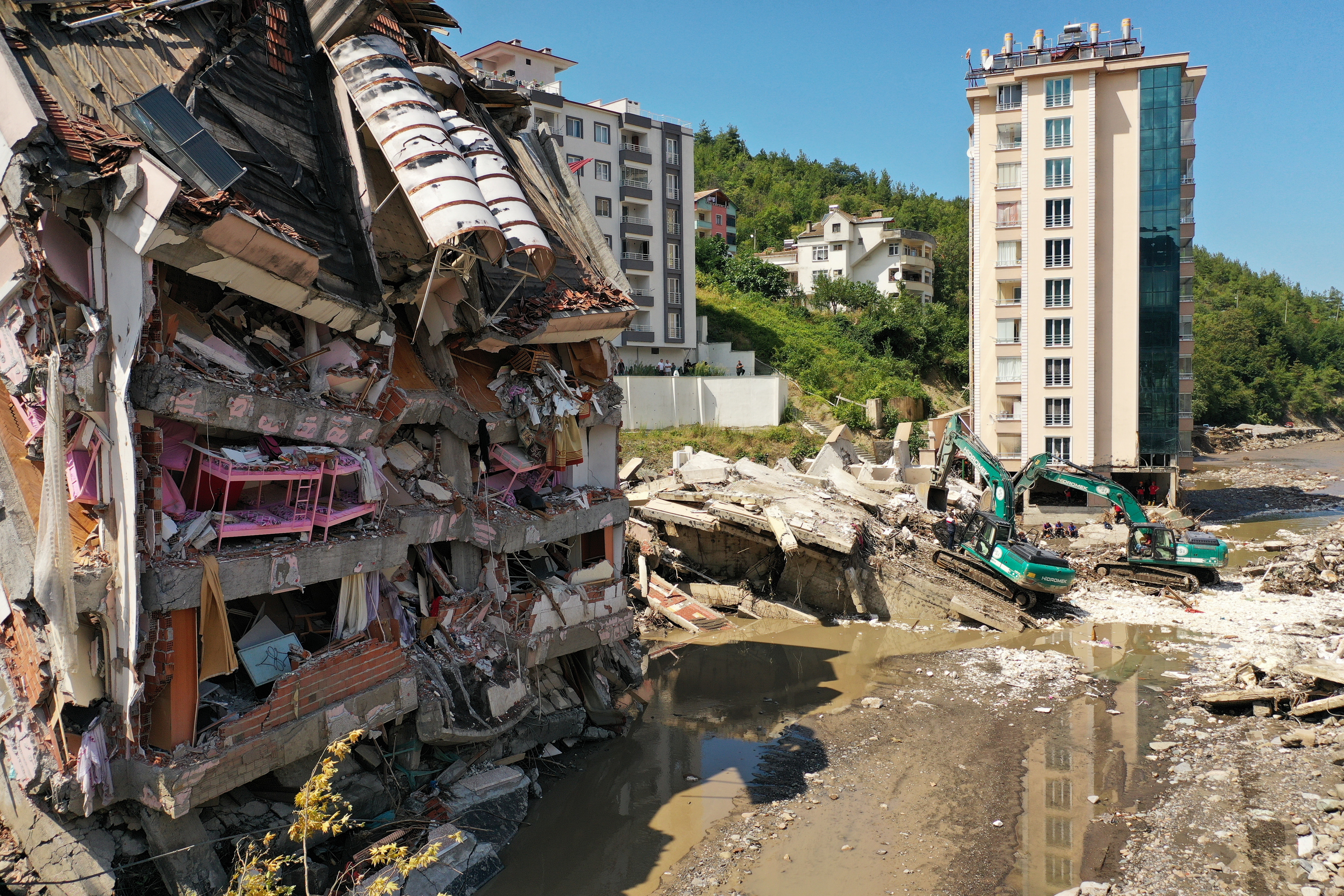 ▲▼ 土耳其北部黑海沿岸地區遭受洪災，至少57人死亡。（圖／路透）