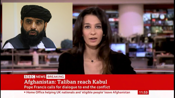 ▲▼BBC女主播哈基姆（Yalda Hakim）播報中突然接到塔利班發言人夏亨（Suhail Shaheen）的來電。（組圖／路透、推特@scottygb）