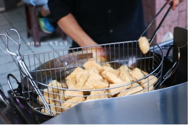 ▲七堵無名臭豆腐。（圖／海綿飽飽的鳳梨城堡授權提供，下同，勿隨意翻拍以免侵權。）