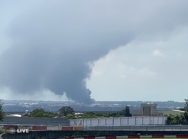 ▲台中工廠火警。（圖／翻攝記者爆料網）