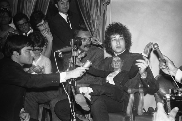 ▲▼巴布狄倫（Bob Dylan）被控在1965年性侵12歲少女。（圖／達志影像／美聯社）