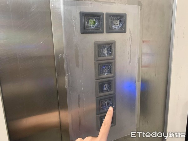 ▲▼電梯,按電梯。（圖／記者黃可昀攝）