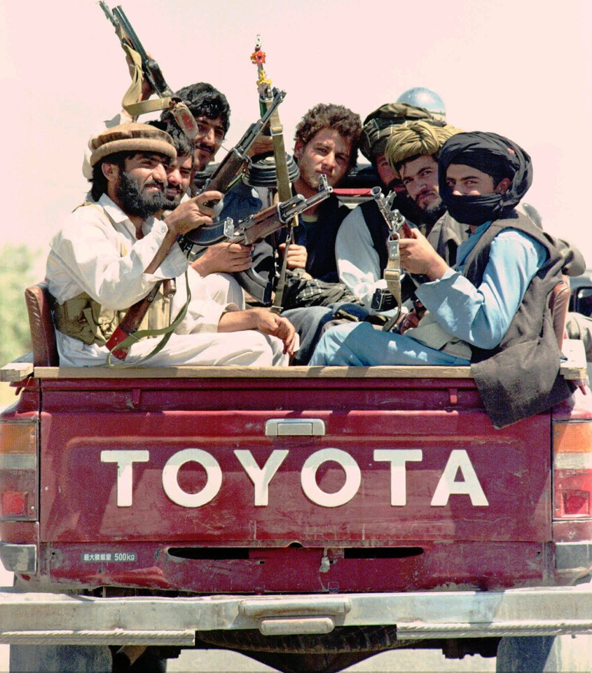塔利班開著自家神車攻進阿富汗　當地民眾有9成都開TOYOTA Corolla（圖／翻攝自TOYOTA）
