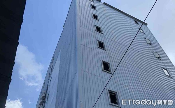 ▲▼      台南某旅館火警       。（圖／記者林悅翻攝）