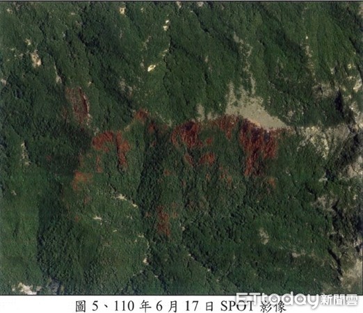 ▲喬建中等人一把火燒掉0.8個大安森林公園，圖為玉山森林大火後的衛星影像。（圖／南投地檢署提供，記者高堂堯翻攝）