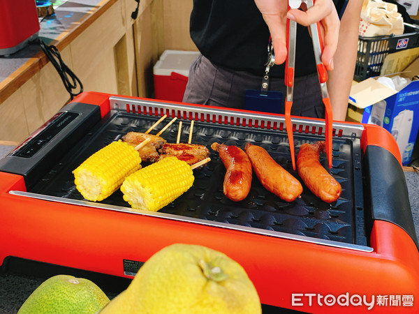 ▲▼聯烤肉食材、器具下殺！日本8款「高顏值料理神器」4折起換購。（圖／記者林育綾攝）