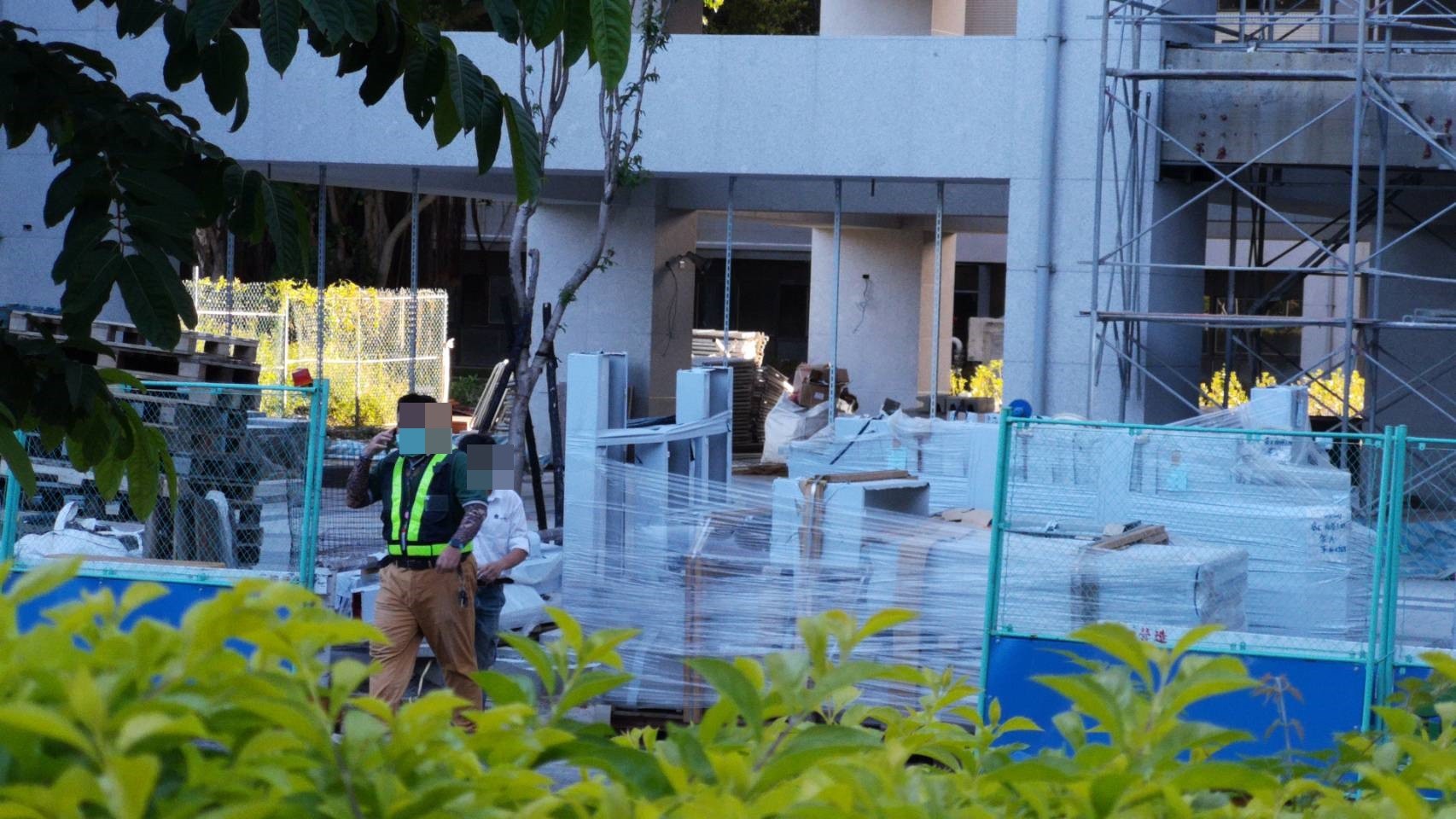 快訊 南港公宅工安意外 工人疑遭電擊 當場失去呼吸心跳 Ettoday社會新聞 Ettoday新聞雲