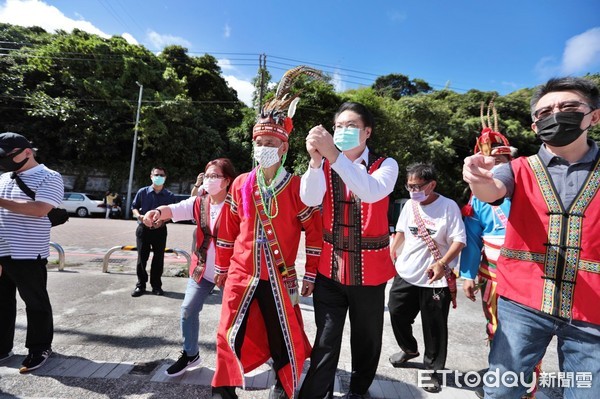 ▲基隆原住民豐年祭傳統祭儀 林右昌：縮小規模傳承不中斷。（圖／記者郭世賢翻攝）