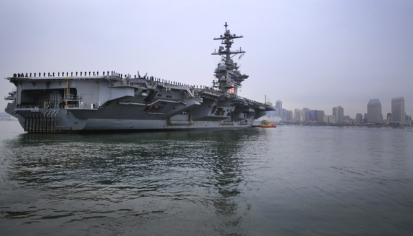 ▲▼  美國核動力航空母艦卡爾文森號（USS Carl Vinson）。（圖／達志影像）