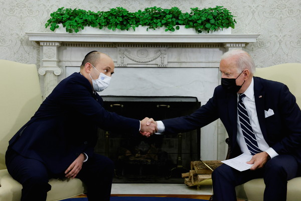 ▲▼以色列總理班奈特（Naftali Bennett）在白宮與美國總統拜登會晤。（圖／路透）
