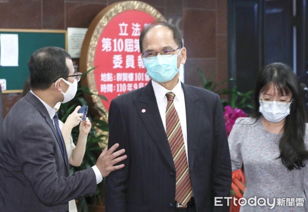 ▲▼立法院新會期報到，院長游錫堃報到。（圖／記者屠惠剛攝）