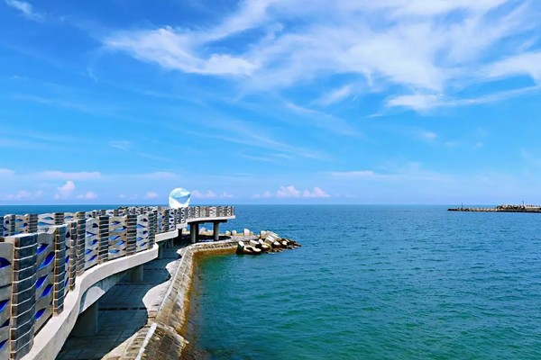 ▲芝蘭公園「望海平台」開放。（圖／IG@jing0000000提供，請勿隨意翻拍，以免侵權）