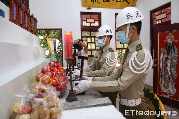 ▲▼台東縣各界秋祭革命先烈暨陣亡將士典禮在鯉魚山麓忠烈祠舉行，由縣長饒慶鈴親自擔任主祭。（圖／台東縣政府提供，下同）