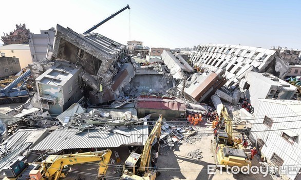 ▲▼0206台南大地震造成維冠金龍大樓倒塌。（圖／資料照）