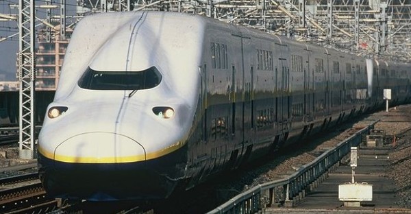 ▲▼日本「E4系」雙層新幹線列車。（圖／翻攝自IG／jreast.niigata）