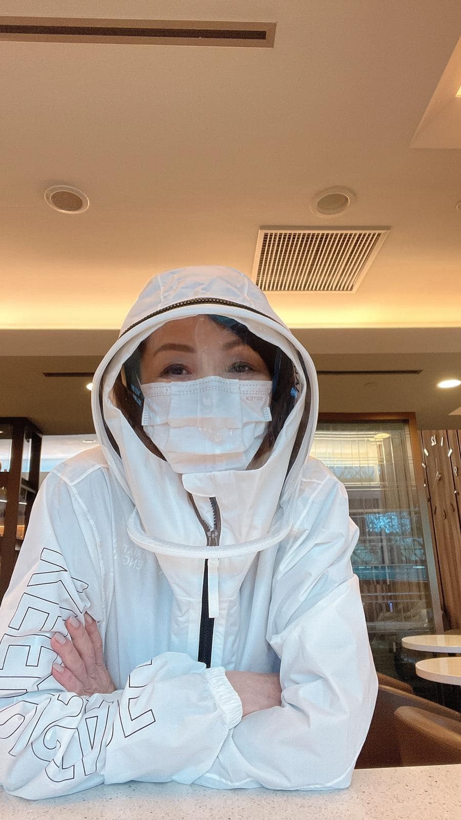 ▲65歲寶媽「打完2劑疫苗」飛離台灣！曝出國原因：商務艙只有我一人。（圖／翻攝自Facebook／寶媽）