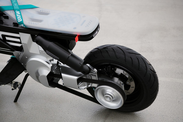 ▲BMW Motorrad推出新概念電動機車CE02。（圖／翻攝BMW Motorrad）