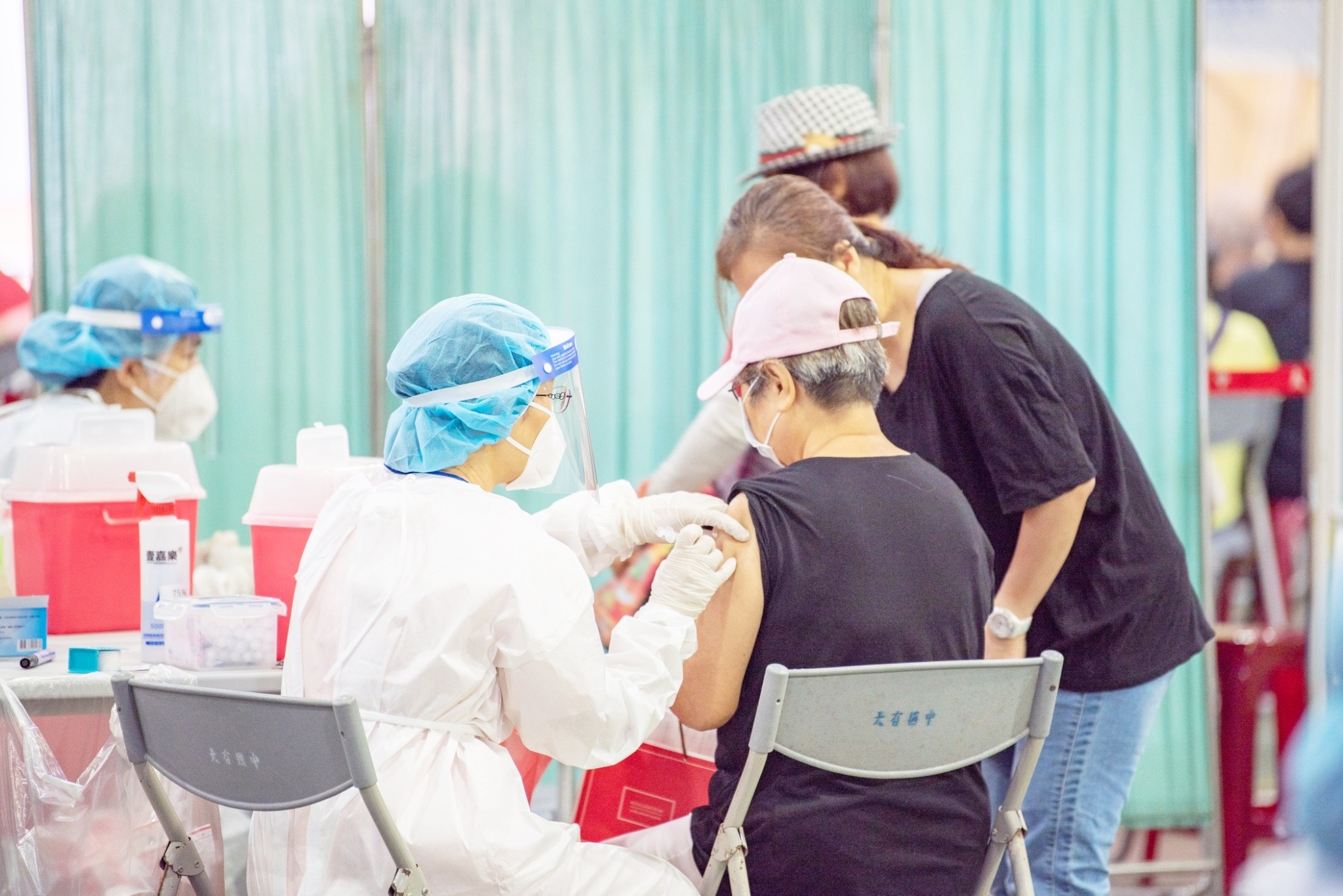 ▲第八輪AZ疫苗將開打。（資料照／記者沈繼昌翻攝）