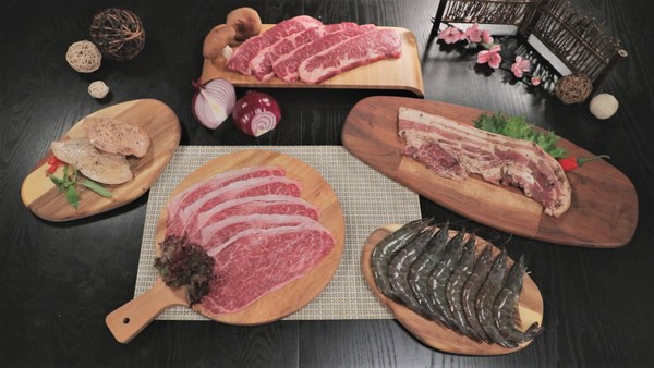 東森購物與晶華酒店集團獨家合作推出「中秋桌菜組」及「烤肉箱組」（圖／東森購物網提供）