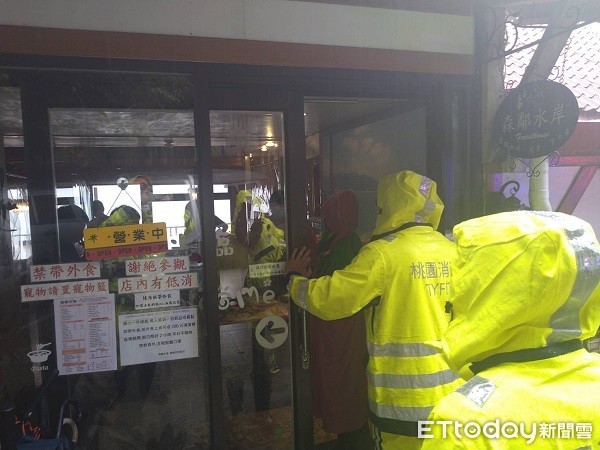 ▲▼總共有10里79位居民在3小時內勸離。（圖／大溪警分局提供）