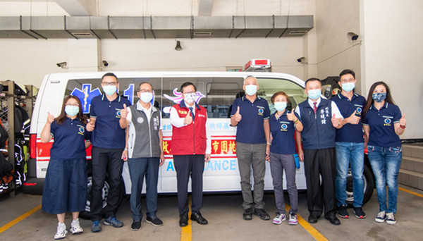 ▲藤輝機械捐贈救護車。（圖／新聞處提供）