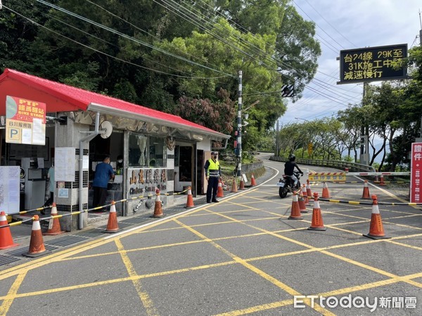 ▲里港警分局中秋連假在台24線加強交通疏導、違規取締措施             。（圖／民眾提供，以下同）