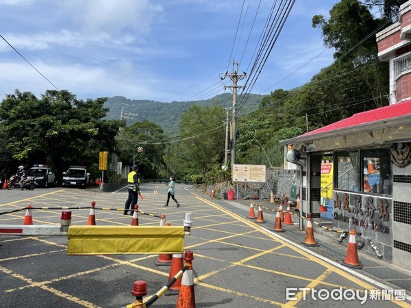 ▲里港警分局中秋連假在台24線加強交通疏導、違規取締措施             。（圖／民眾提供，以下同）