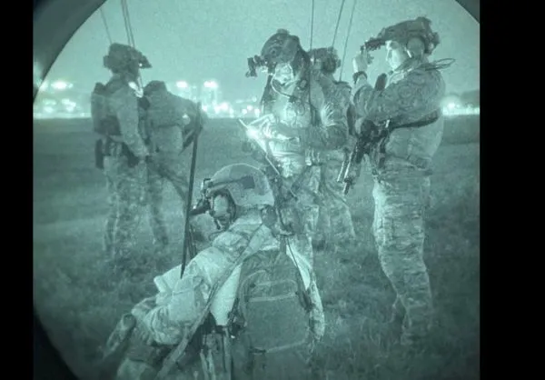 ▲▼美軍釋出「斬首金正恩」的軍演畫面。（圖／翻攝自Air Force Special Tactics）