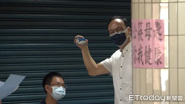 ▲▼國民黨黨主席選舉投票 朱立倫投票。（圖／記者楊詩益攝）