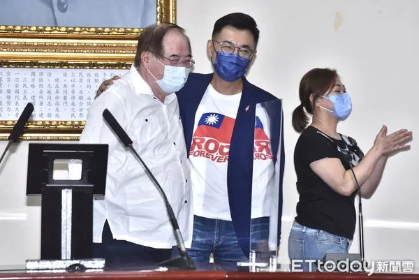 ▲▼國民黨主席選舉開票,江啟臣出面發表談話 。（圖／記者李毓康攝）