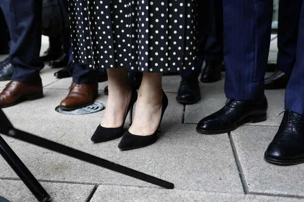 ▲▼孟晚舟電子腳鐐,左腳踝,瘀傷。（圖／路透社）