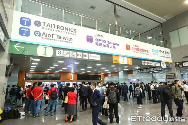 ▲ 去年台北國際電子產業科技展等四項展覽以「台灣國際電子製造聯合展覽會」模式盛大展出。（圖／貿協提供）