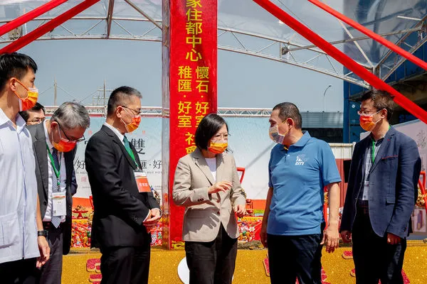 ▲▼總統蔡英文出席「國家住都中心社會住宅」開工動土典禮。（圖／總統府提供）