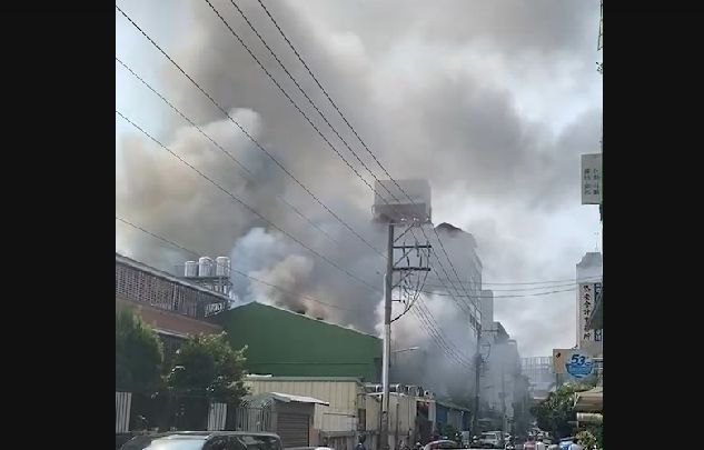 ▲▼台中火警。（圖／民眾提供）