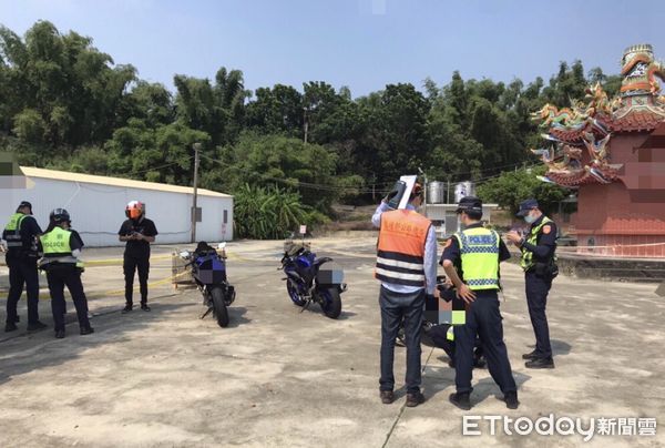 ▲台南市警歸仁分局聯合台南市警交通警察大隊、監理站等單位在市道182線龍湖宮前進行聯合稽查，並配合空拍機空中蒐證攔查取締改裝等違規車輛。（圖／記者林悅翻攝，下同）