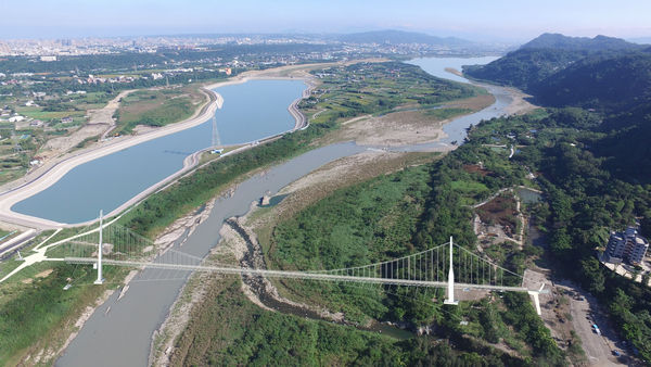▲大漢溪跨河休憩路廊水岸生態旅遊新亮點