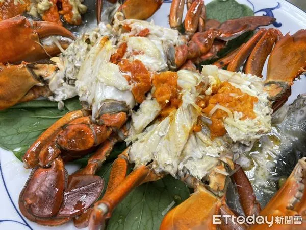 ▲▼紅蟳,鋸緣青蟹,螃蟹,沙公,沙母,處女蟳。（圖／記者許展溢攝）