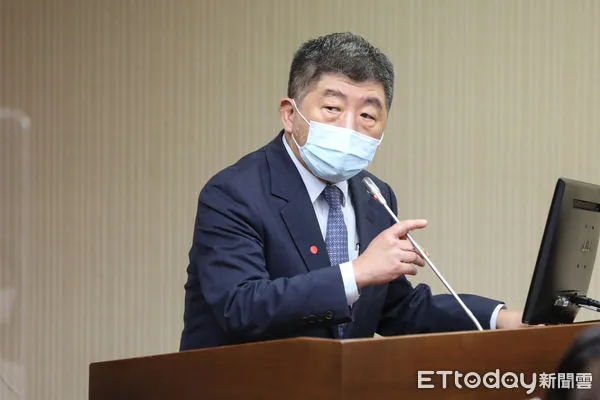 ▲衛福部長陳時中出席衛環委員會備詢。（圖／記者林敬旻攝）