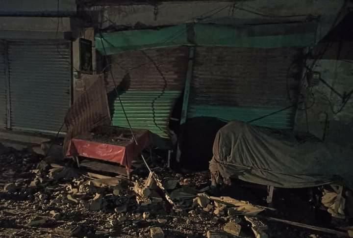 ▲▼巴基斯坦南部發生規模5.7地震，多數民宅牆壁、屋頂坍塌。（圖／翻攝自臉書Quetta Online）