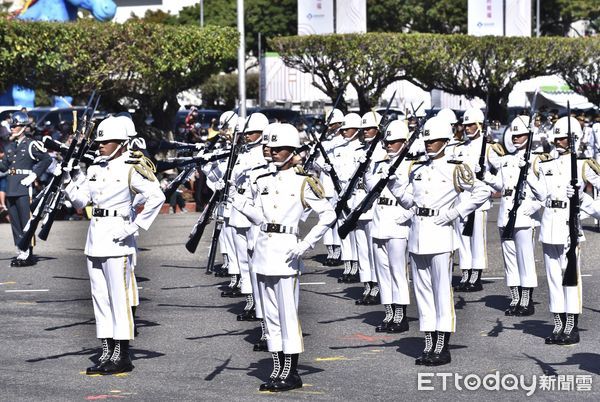 ▲▼110年國慶大會預演,國防部聯合樂儀隊,三軍儀隊,三軍樂儀隊。（圖／記者李毓康攝）