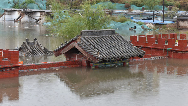 ▲山西連日暴雨，造成部分地區淹水情況嚴重。（圖／翻攝上觀新聞）