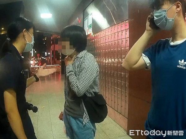 ▲▼員警接過電話大聲回「我是他男友」嚇退詐騙歹徒。（圖／桃園警分局提供）