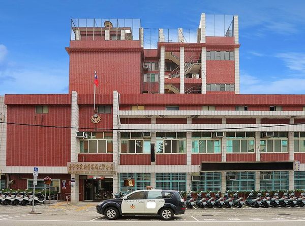 ▲▼     台中大甲分局        。（圖／翻攝大甲分局臉書）