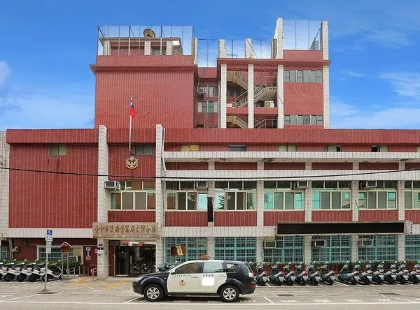 ▲▼     台中大甲分局        。（圖／翻攝大甲分局臉書）