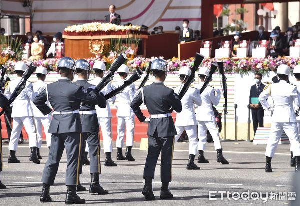 ▲▼ 110年國慶大會,國防部聯合樂儀隊,三軍儀隊,三軍樂儀隊 。（圖／記者李毓康攝）