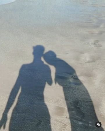▲曾智希海灘漫步影片有超閃彩蛋。（圖／翻攝自Instagram／曾智希Simba）