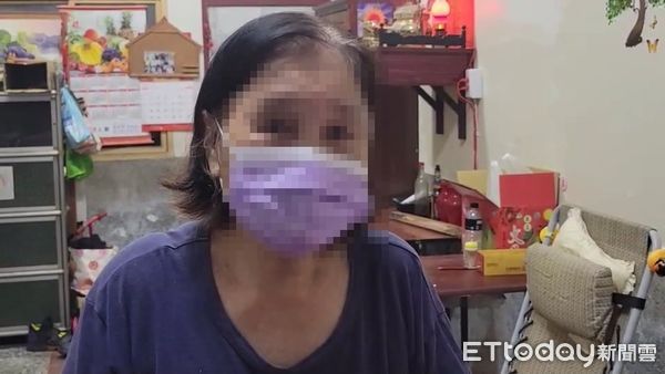 ▲老闆娘現身還原狀況。（圖／記者陳崑福翻攝）